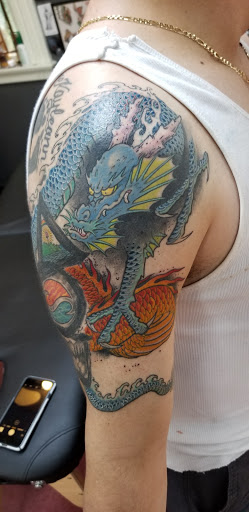 Tattoo Shop «Atlas Tattoo Studio», reviews and photos, 4543 N Albina Ave, Portland, OR 97217, USA