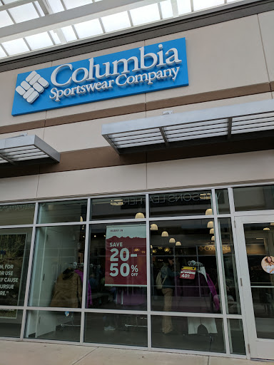 Sportswear Store «Columbia Outlet Store», reviews and photos, 400 South Wilson Road #480, Sunbury, OH 43074, USA