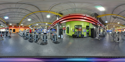 Health Club «Onelife Fitness - Newport News Gym», reviews and photos, 815 City Center Blvd, Newport News, VA 23606, USA