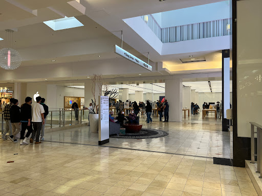 Computer Store «Apple Montgomery Mall», reviews and photos, 7101 Democracy Blvd, Bethesda, MD 20817, USA