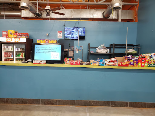 Laundromat «Amigo Laundry», reviews and photos, 3349 Country Club Dr W, Irving, TX 75038, USA