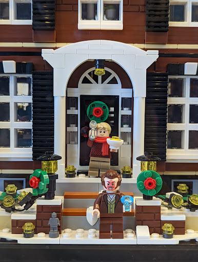 Toy Store «Bricks & Minifigs Portland», reviews and photos, 3040 NE Sandy Blvd, Portland, OR 97232, USA