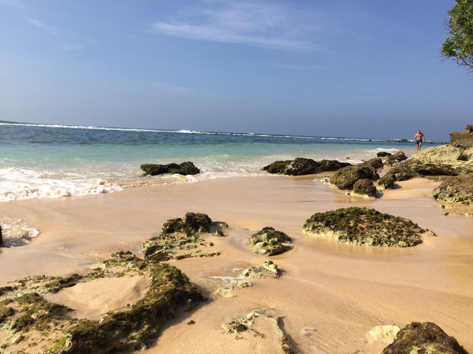 Foto av Vine Beach med rymlig strand