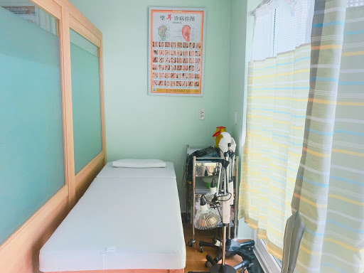 Home acupuncture Ho Chi Minh