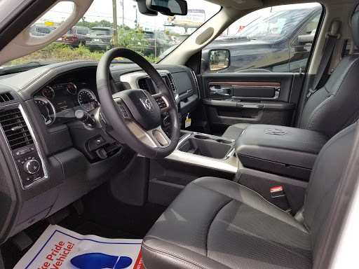 Jeep Dealer «Tate Chrysler Jeep Dodge Frederick», reviews and photos, 5629 Buckeystown Pike, Frederick, MD 21704, USA