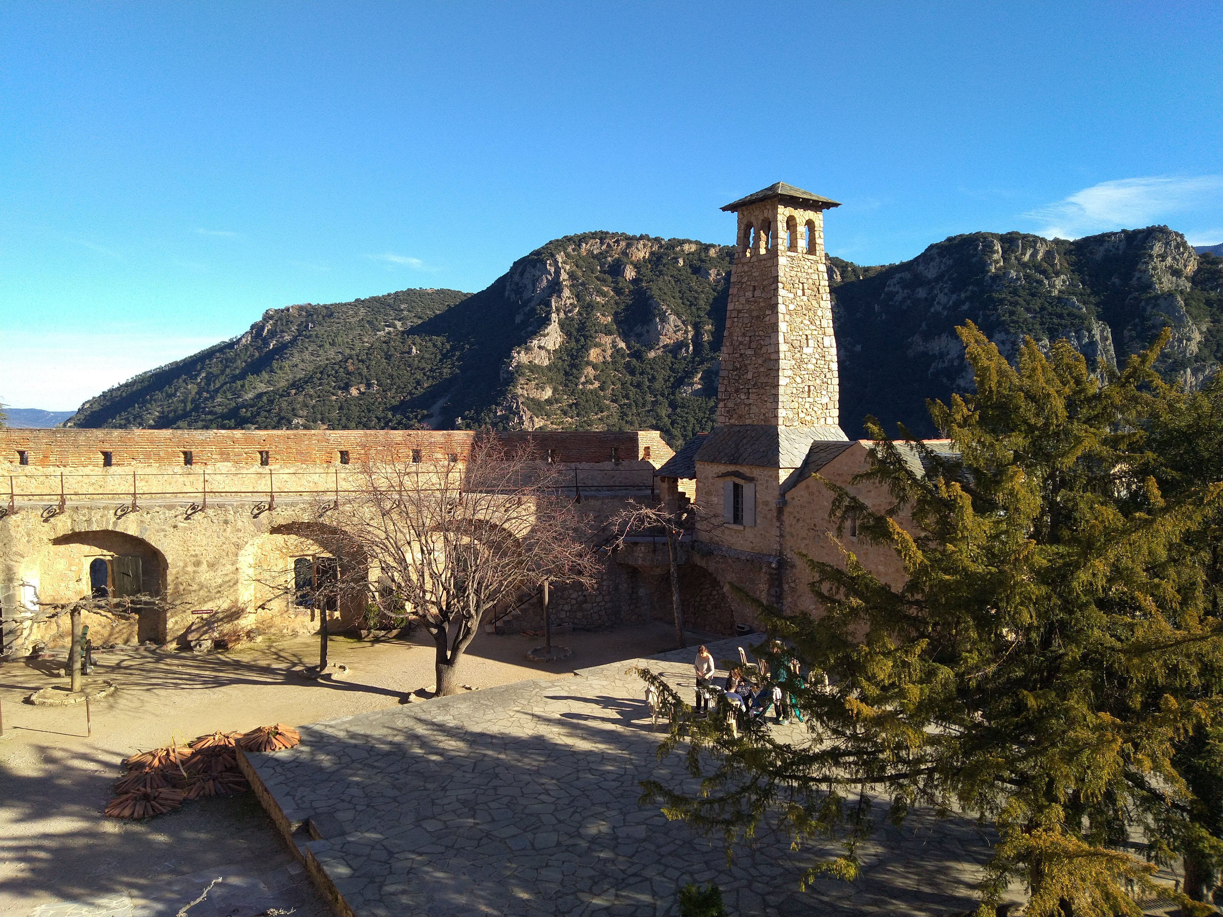 Photo n° 10 de l'avis de Luis.i fait le 09/01/2019 à 17:12