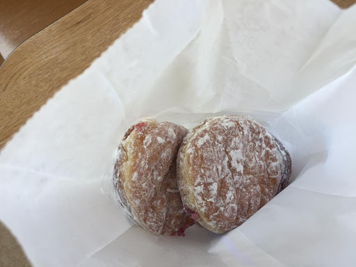 Donut Shop «Donut Land», reviews and photos, 19350 SW Boones Ferry Rd, Tualatin, OR 97062, USA