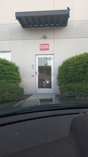 Scholastic Book Fairs, 12850 Darice Pkwy, Strongsville, OH 44149, USA, 