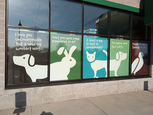 Pet Supply Store «Pet Supplies Plus», reviews and photos, 4505 S 76th St, Greenfield, WI 53220, USA