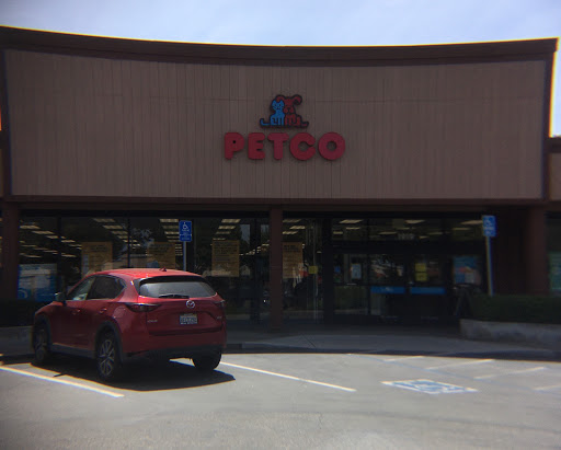 Pet Supply Store «Petco Animal Supplies», reviews and photos, 1919 El Camino Real, Mountain View, CA 94040, USA