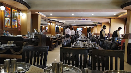 Moris multicusine Restaurant - Best Restaurant in  - Kunj Commercial Complex, Canal Rd, Karanpara, Rajkot, Gujarat 360001, India
