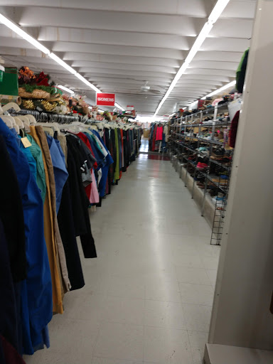 Thrift Store «Southern Thrift Store», reviews and photos, 5010 Charlotte Ave, Nashville, TN 37209, USA