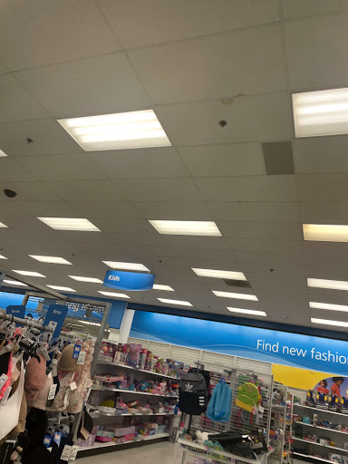 Clothing Store «Ross Dress for Less», reviews and photos, 958 W Street Rd, Warminster, PA 18974, USA