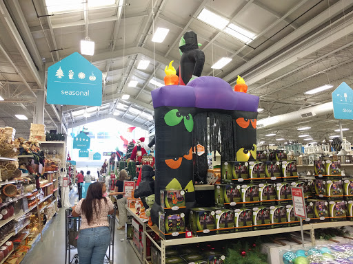 Home Goods Store «At Home», reviews and photos, 6840 NW Loop 410, San Antonio, TX 78238, USA