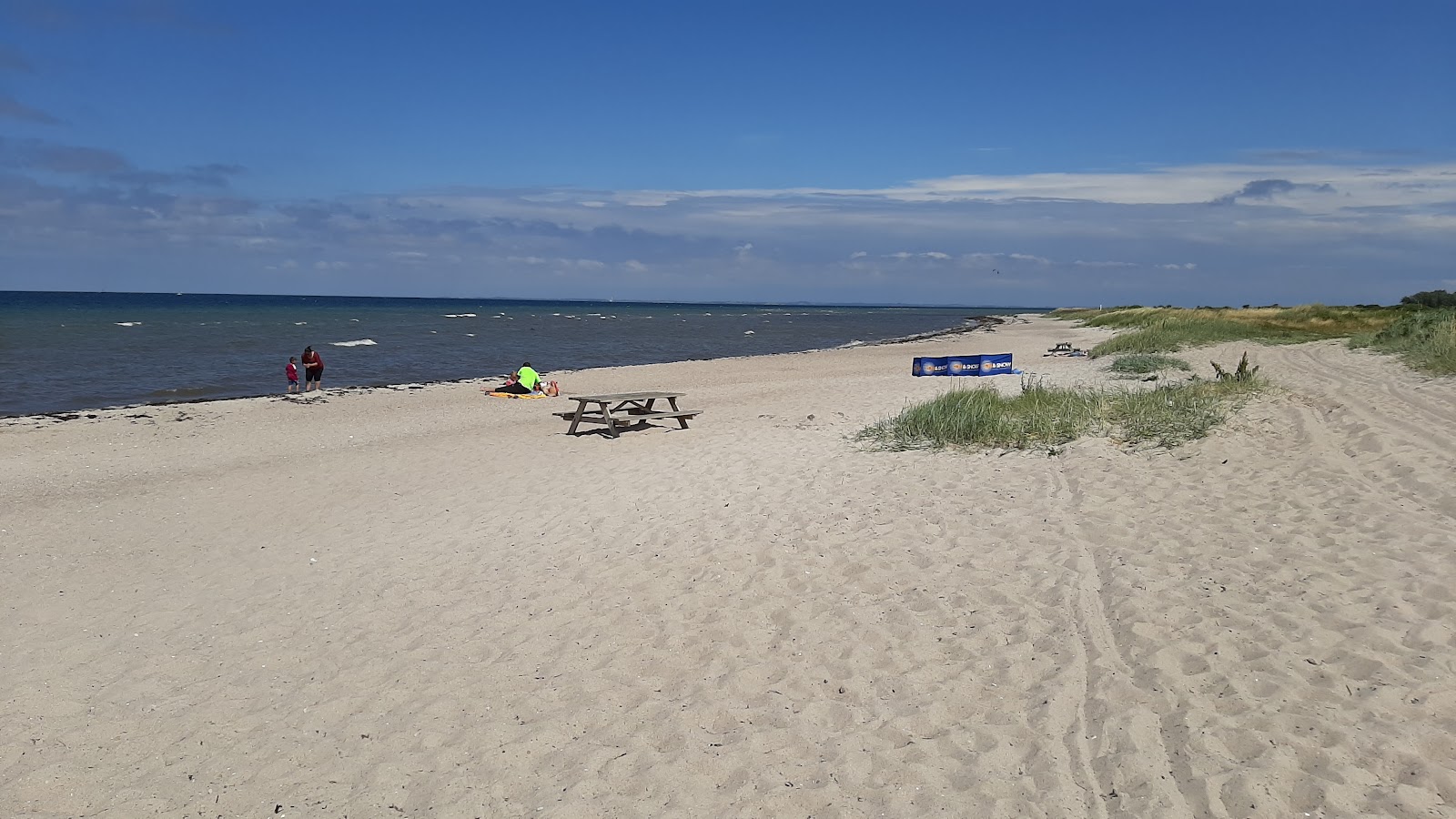 Photo de Kobingsmark Beach zone sauvage