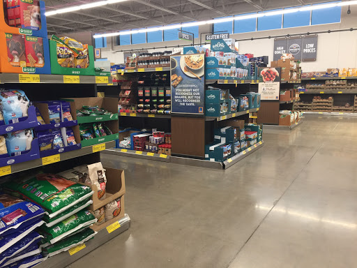 Supermarket «ALDI», reviews and photos, 6820 E Genesee St, Fayetteville, NY 13066, USA