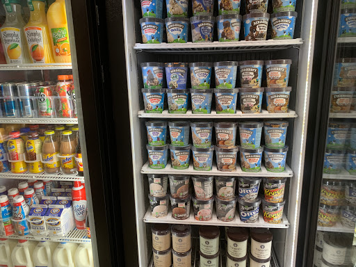 Convenience Store «The Market at Harbour Place», reviews and photos, 401 Channelside Walk Way, Tampa, FL 33602, USA