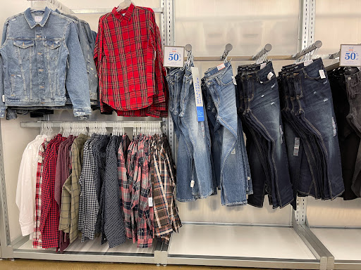 Clothing Store «Old Navy», reviews and photos, 1600 Saratoga Ave, San Jose, CA 95129, USA