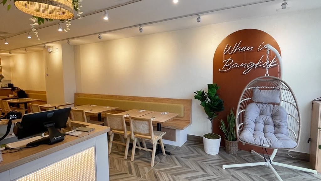 When in Bangkok 11358