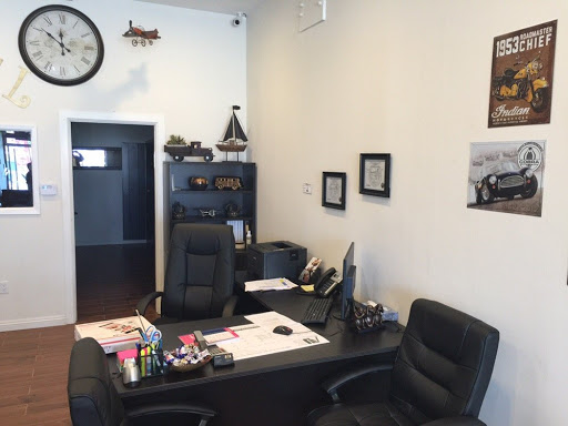 Royal Auto Insurance, 1534 S La Cienega Blvd, Los Angeles, CA 90035, Insurance Agency