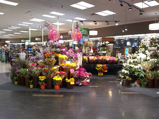 Grocery Store «Ralphs», reviews and photos, 5241 Warner Ave, Huntington Beach, CA 92649, USA