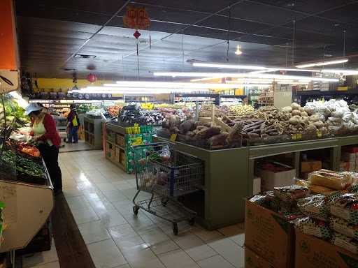 Asian Grocery Store «Viet Hoa Food Market», reviews and photos, 40 N Cleveland St, Memphis, TN 38104, USA