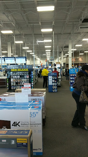 Electronics Store «Best Buy», reviews and photos, 15854 South La Grange Road, Orland Park, IL 60462, USA