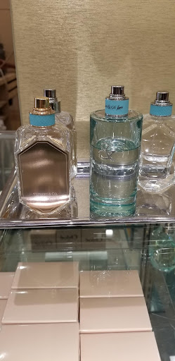 Shopping Mall «Pheasant Lane Mall», reviews and photos, 310 Daniel Webster Hwy, Nashua, NH 03060, USA