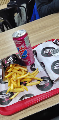 Plats et boissons du Restaurant de tacos Burger nine la cote saint André à La Côte-Saint-André - n°3