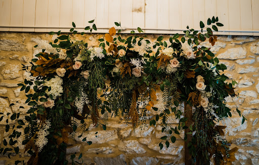 Florist «Floral Designs of Mount Joy», reviews and photos, 102 E Main St, Mount Joy, PA 17552, USA