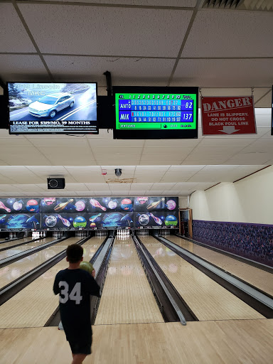 Bowling Alley «Jefferson Valley Lanes», reviews and photos, 3699 Hill Blvd, Jefferson Valley, NY 10535, USA