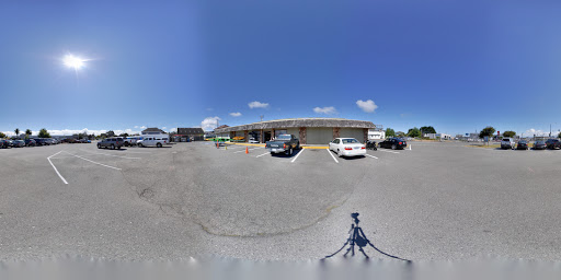 Sporting Goods Store «Pacific Outfitters of Eureka», reviews and photos, 1600 5th St, Eureka, CA 95501, USA