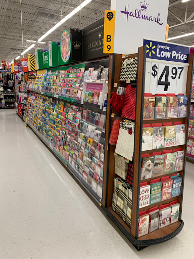 Department Store «Walmart Supercenter», reviews and photos, 1618 W McClain Ave, Scottsburg, IN 47170, USA