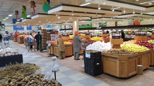 Korean Grocery Store «Lotte Plaza Market - Centreville», reviews and photos, 5900 Centreville Crest Ln, Centreville, VA 20121, USA