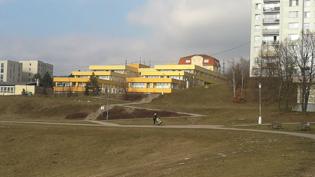 Poliklinika Horníkova, polyfunkční dům Líšeň - Brno