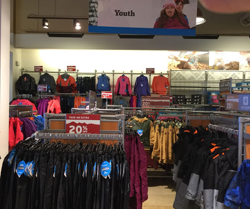 Sportswear Store «Columbia Sportswear Outlet Store at Tanger Outlet Center», reviews and photos, 6699 N Landmark Dr e, Park City, UT 84098, USA