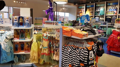 Toy Store «Disney Store», reviews and photos, 10600 Quil Ceda Blvd, Tulalip, WA 98271, USA