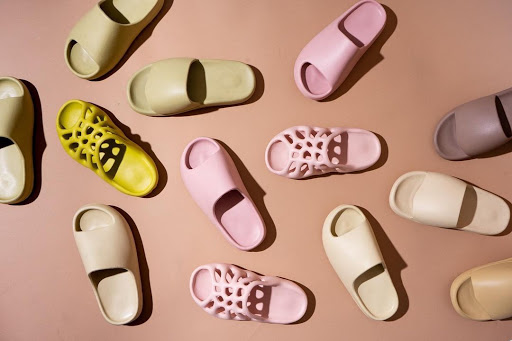 Shoe Store «SHOE TIME & SHOE TREND», reviews and photos, 3021 Freedom Dr, Charlotte, NC 28208, USA