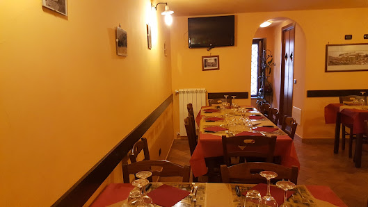 La Taverna del Brigante Via Aldo Manuzio, 82, 04010 Bassiano LT, Italia