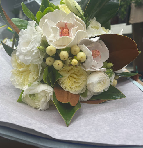 Florist «Agape Florist», reviews and photos, 261 Ridge McIntire Rd, Charlottesville, VA 22903, USA