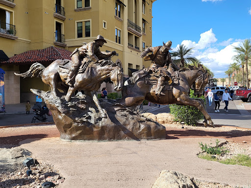 Shopping Mall «Scottsdale Waterfront», reviews and photos, 7135 E Camelback Rd #165, Scottsdale, AZ 85251, USA