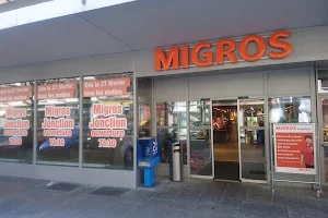 Supermarché Migros - Genève - Jonction image