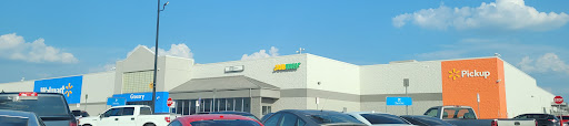 Department Store «Walmart Supercenter», reviews and photos, 2151 W Oaklawn Rd, Pleasanton, TX 78064, USA