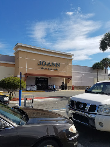 Fabric Store «Jo-Ann Fabrics and Crafts», reviews and photos, 2405 SW 27th Ave, Ocala, FL 34471, USA