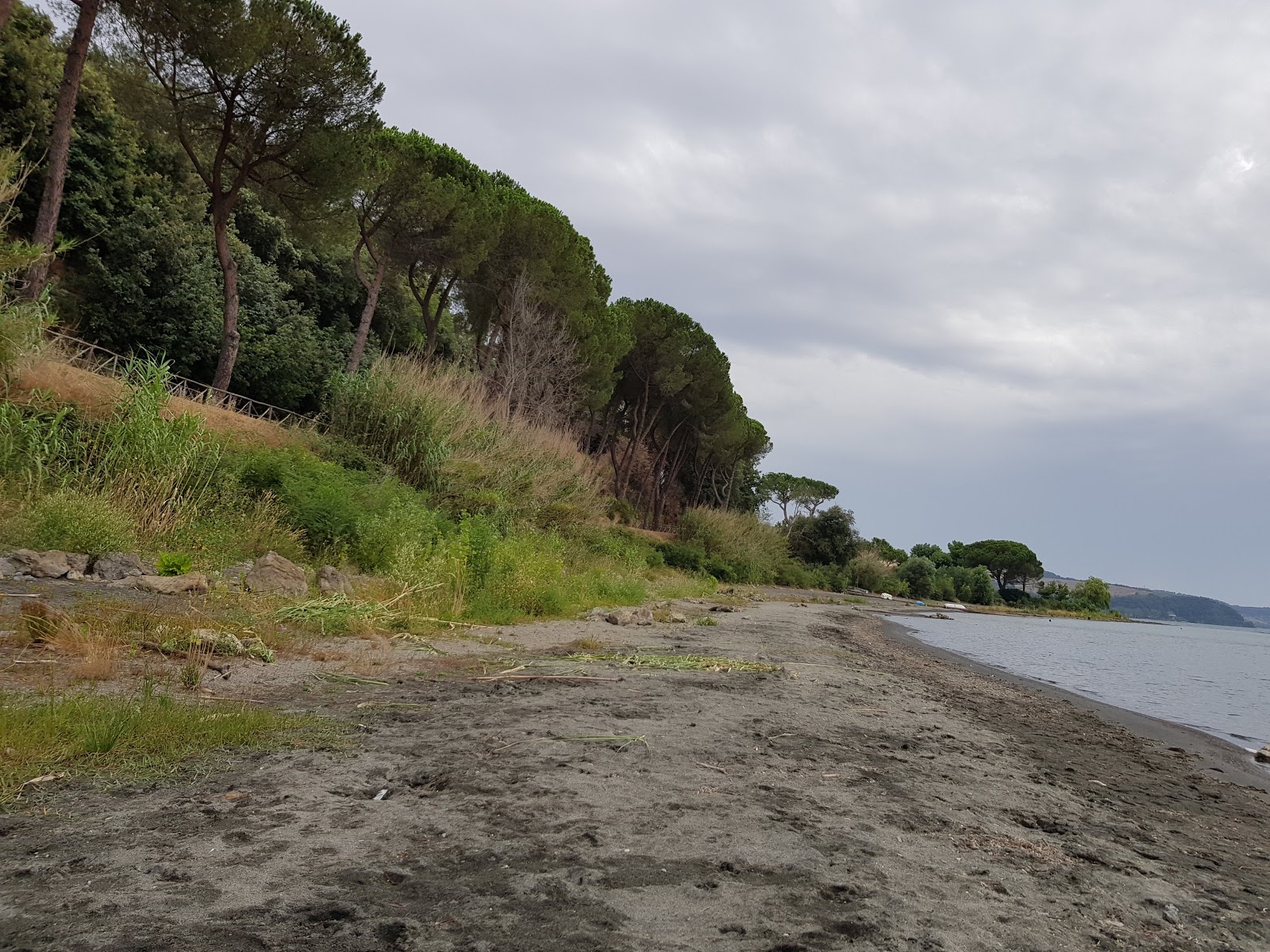 Spiaggia di Polline'in fotoğrafı - Çocuklu aile gezginleri için önerilir