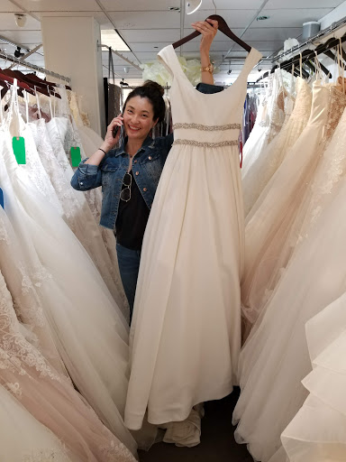 Bridal shops Seattle