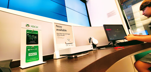 Computer Store «Microsoft Store - Dadeland Mall», reviews and photos, 7535 Dadeland Mall Cir W #2416, Miami, FL 33156, USA
