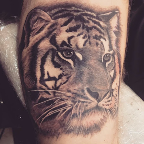Reviews of Black Ops Tattooing in Wrexham - Tatoo shop
