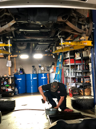 Auto Repair Shop «A-Z Auto Repair», reviews and photos, 136 Musket Dr #1, Winchester, VA 22602, USA