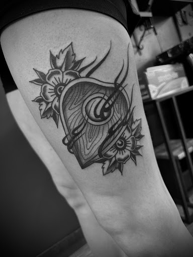 Explore toe ring tattoo ideas, creative tattoo ideas in Winter Park, available at Overlook tattoo company